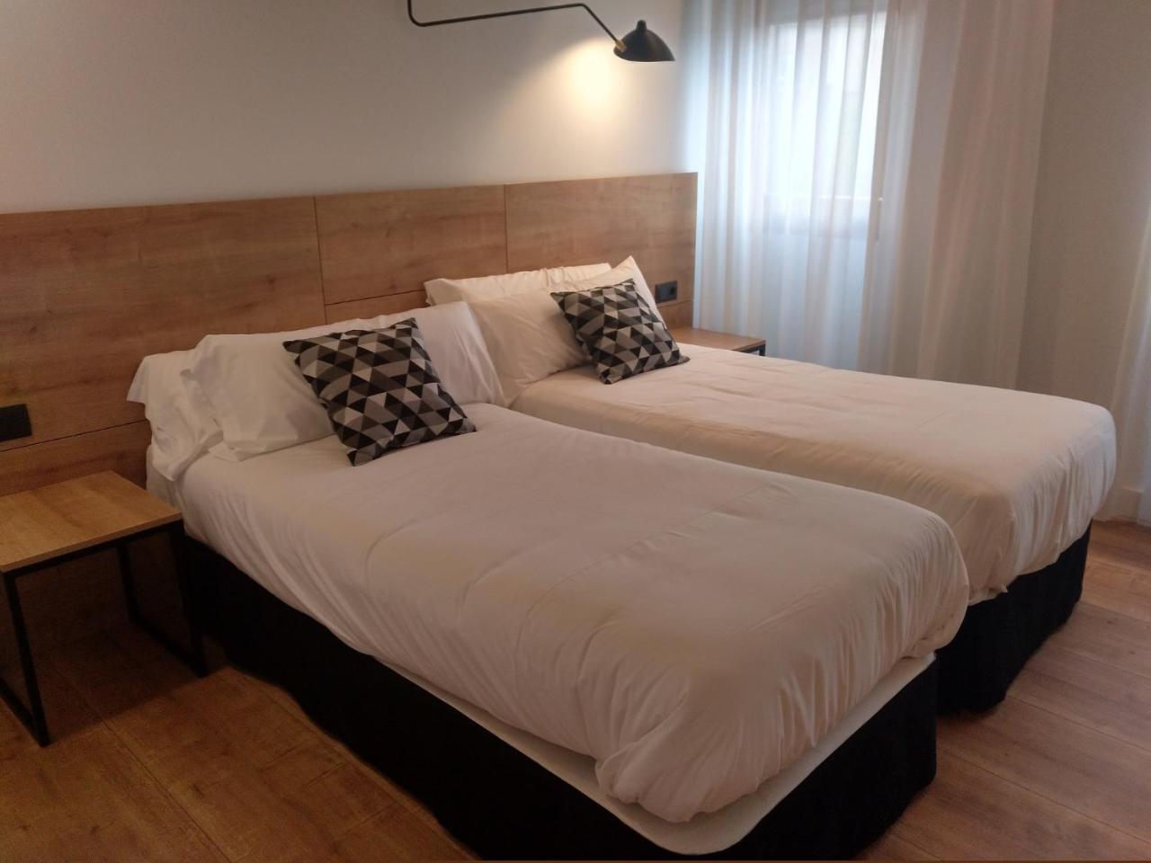 Hotel Entrerailes Casalarreina Εξωτερικό φωτογραφία